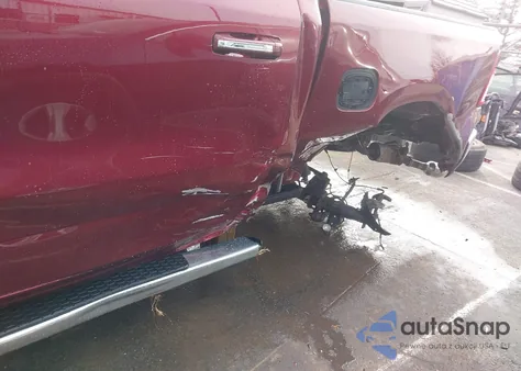 2020 Ram 1500 Big Horn 4X4 5'7 Box z USA, uszkodzony, nr VIN 1C6SRFFT2LN391363